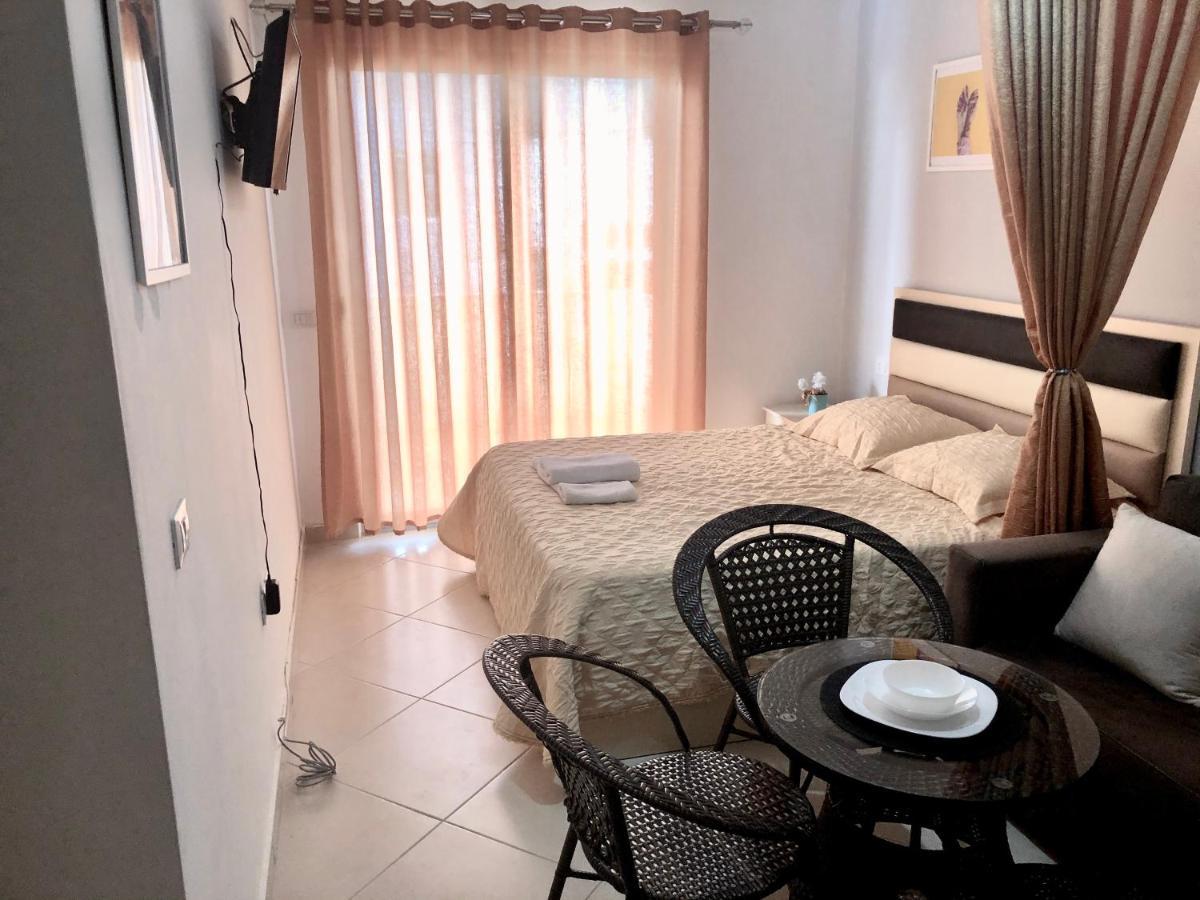 Apartamenti: Silk, Shëngjin 外观 照片